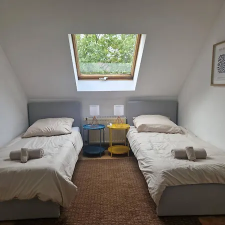 Apartmán Duplex With Patio Near Exhibition/messe