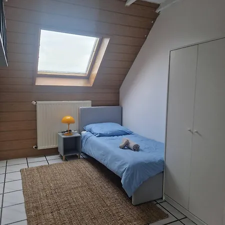 דירה Duplex With Patio Near Exhibition/messe